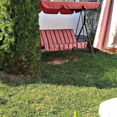 Liza Apartman Гюла Екстериор снимка